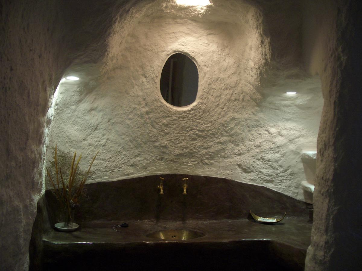 Cueva Las Yeseras Baza Exterior photo